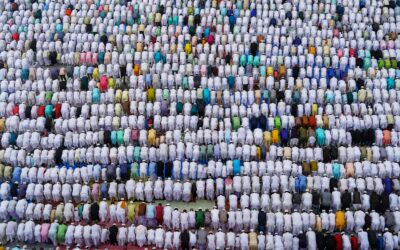 Bagaimana Hukum Menjamak Shalat Jum’at dengan Shalat Ashar ?