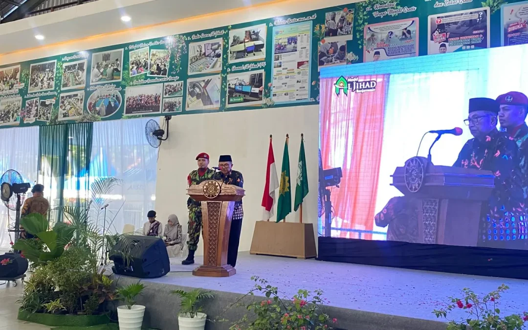 Dahlan Rais Buka CRM Award VI Banjarmasin