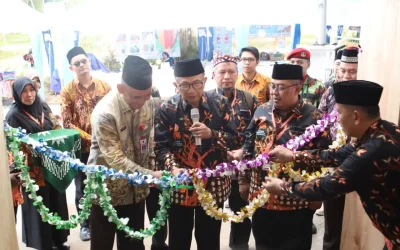 Kolaborasi Masjid dan UMKM Meriahkan Expo CRM Award VI di Banjarmasin