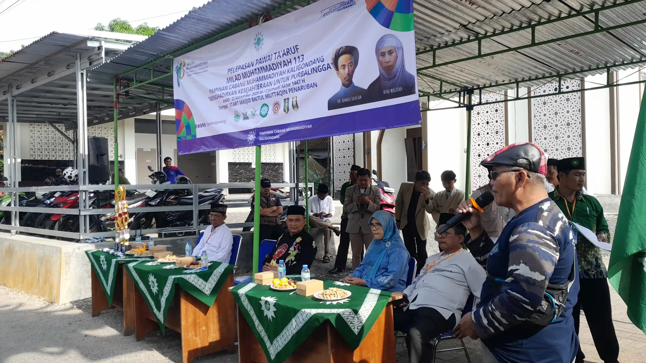 Pawai Ta'aruf Memperingati Milad ke 113 Muhammadiyah di Kaligondang