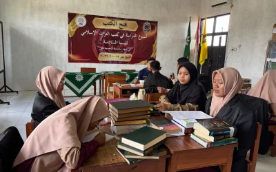 Pesantren At-Tajdid Blora Gelar Fathul Kutub Santri Akhir SMA