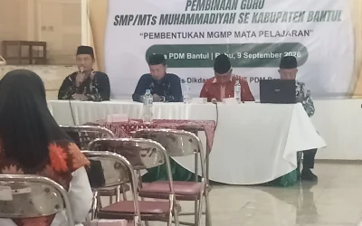 PDM Bantul Gelar Pembinaan Guru SMP/MTs Muhammadiyah dan Bentuk Pengurus MGMP Non Ismuba